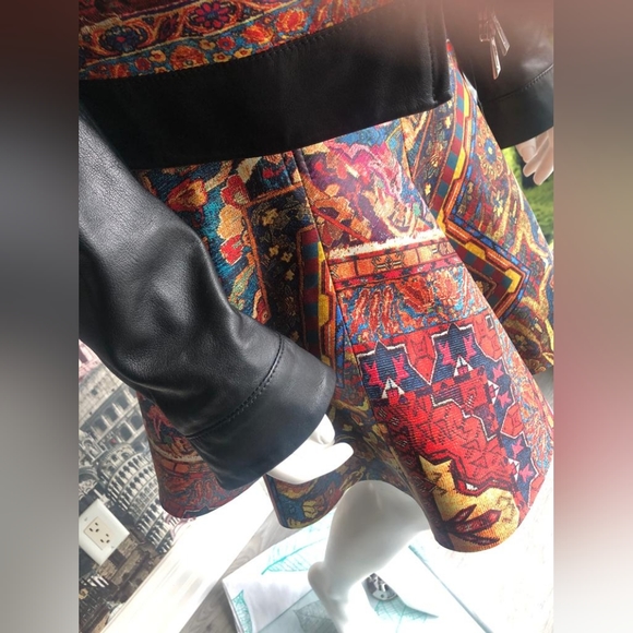 Leather costume by "Just Cavalli. - Picture 10 of 12